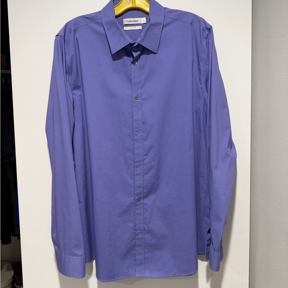 Calvin Klein Men's Dress Shirt in Rich Purple